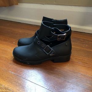 Melissa boots